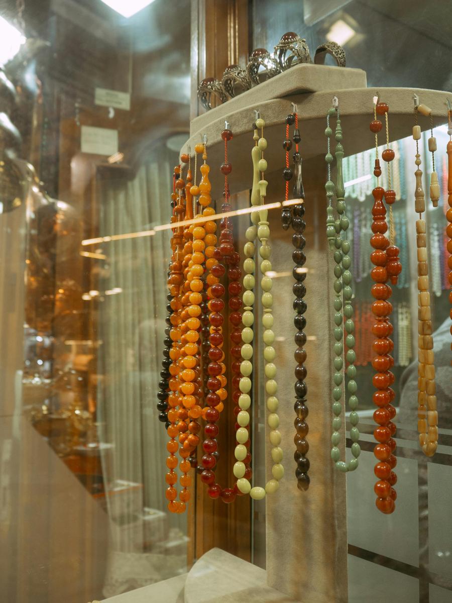wooden jewelry-88b9f747a813416c9356982e763d6f4a.jpg wooden jewelry
